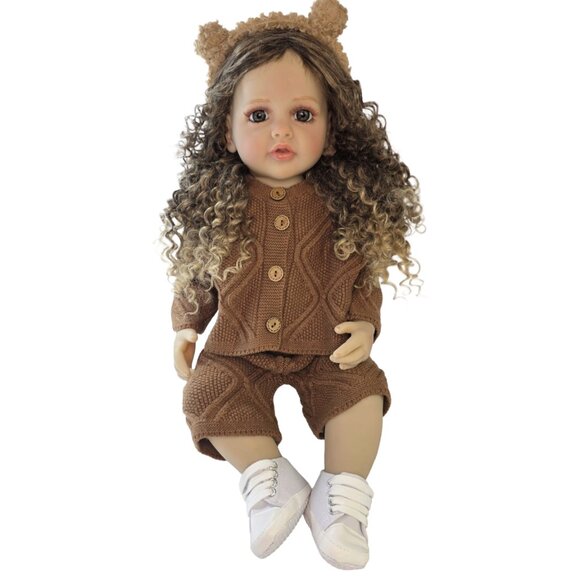 55 cm Babylistic Soft Silicone Vinyl Talking Reborn Doll - Picture 3 of 10